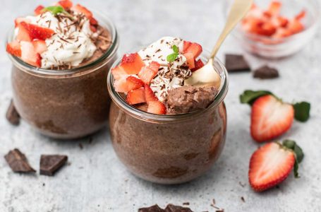 دانه چیا را چگونه مصرف کنیم؟ ۷ روش خوشمزه و سریع + فواید و مضرات